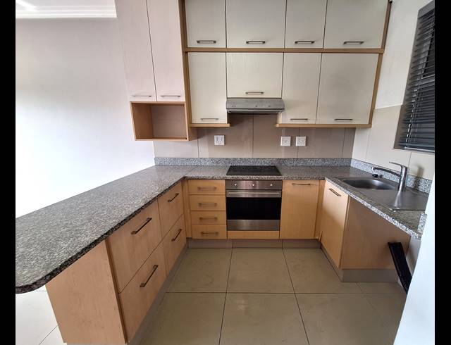 2 BEDROOM APARTMENT TO LET IN UMHLANGA RIDGE